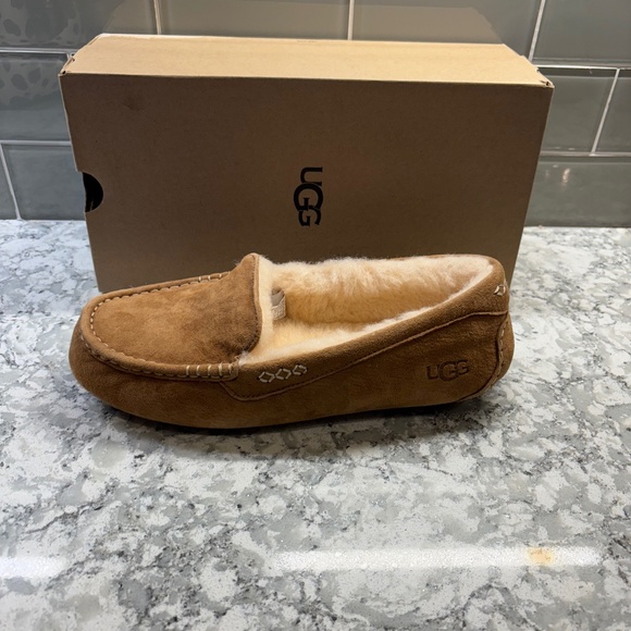 UGG Shoes - UGG Ansley Slippers